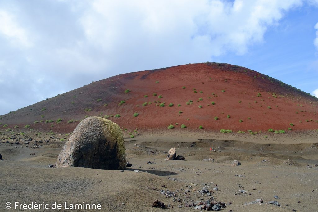 La Montana Colorada et la Bomba Volcanica près de Tinajo, Lanzarote